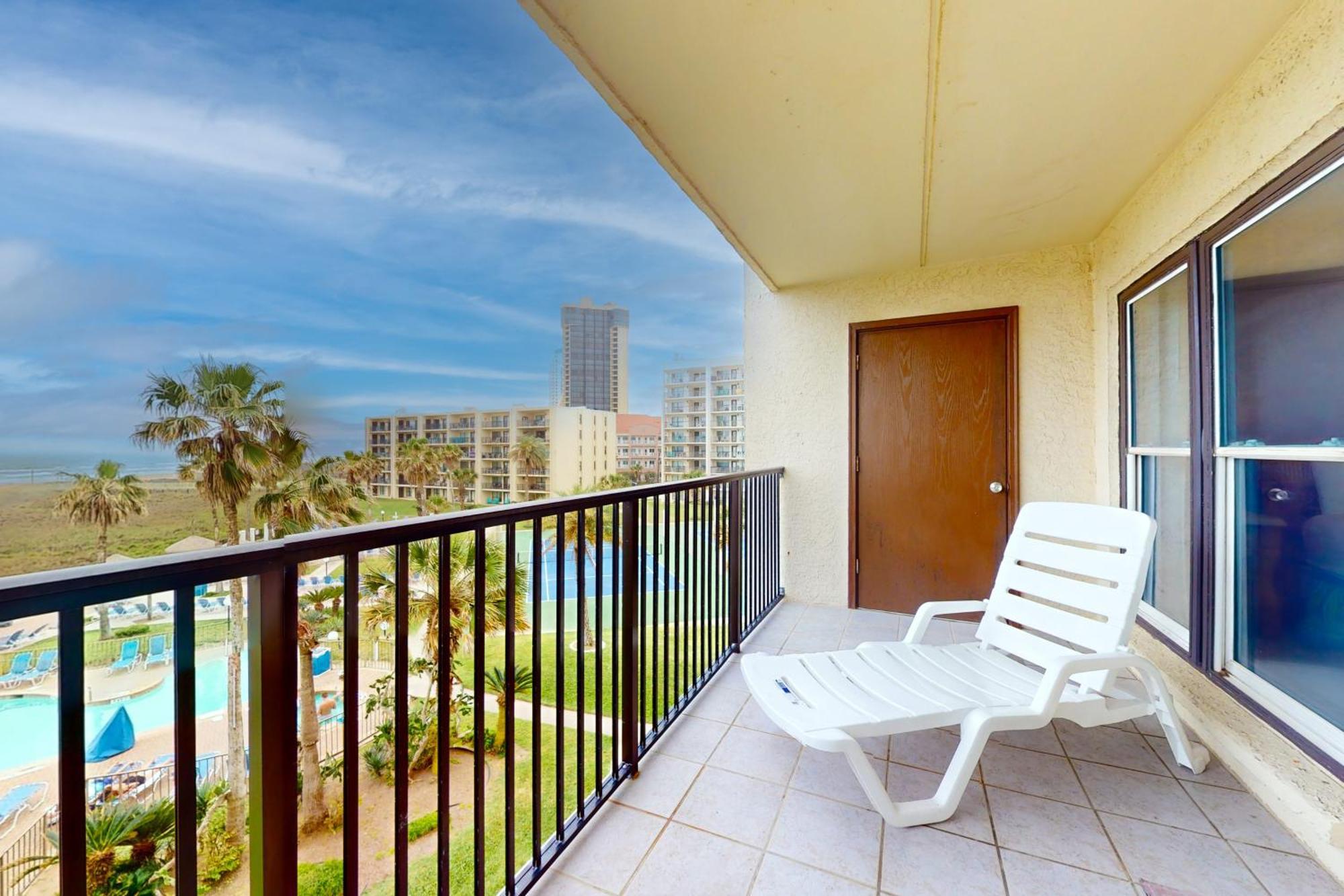 Saida Tower I Holiday home