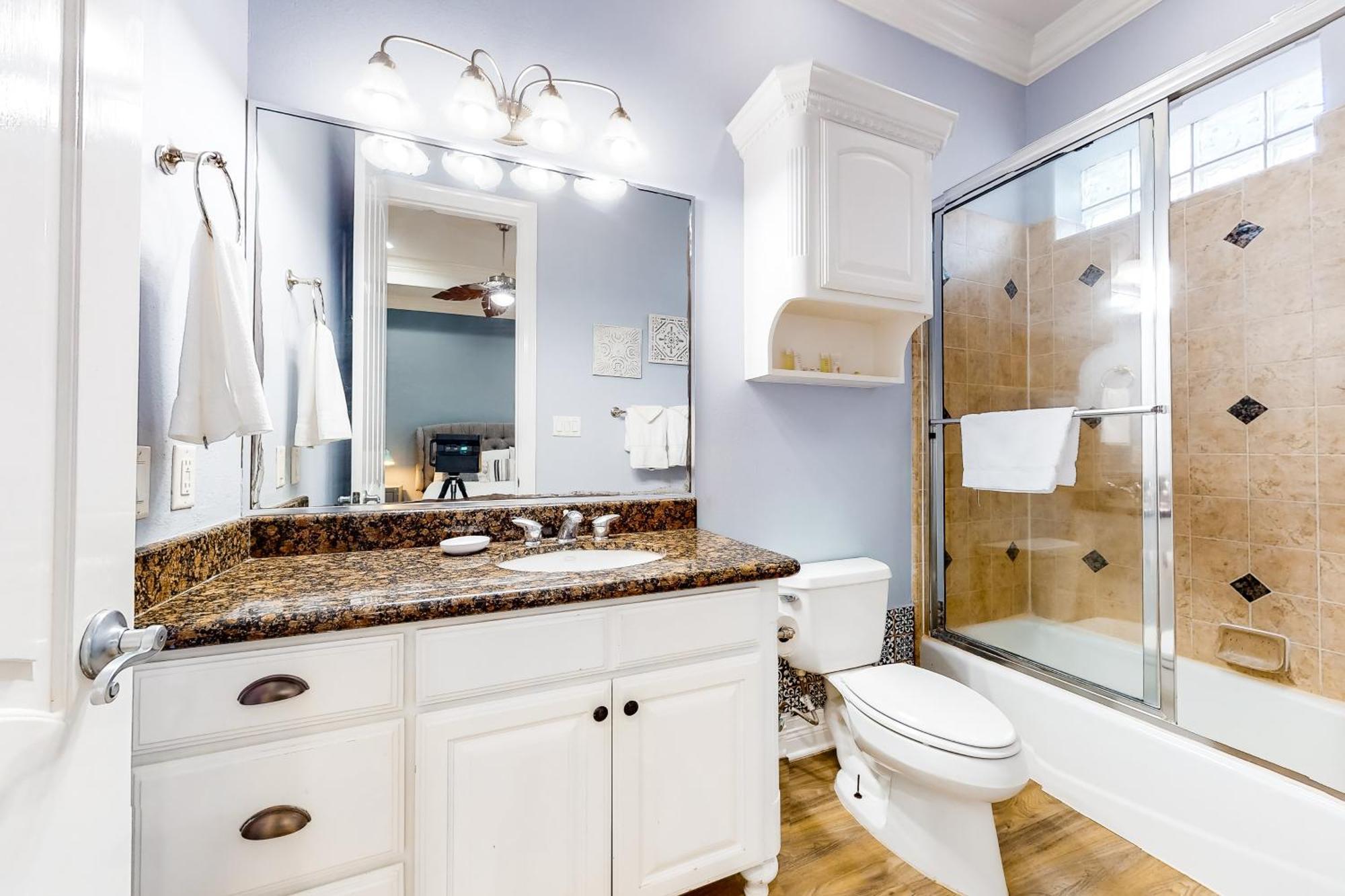 Retama Landing Apartment