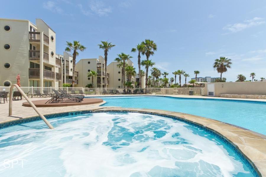 Bahia Mar 478f *