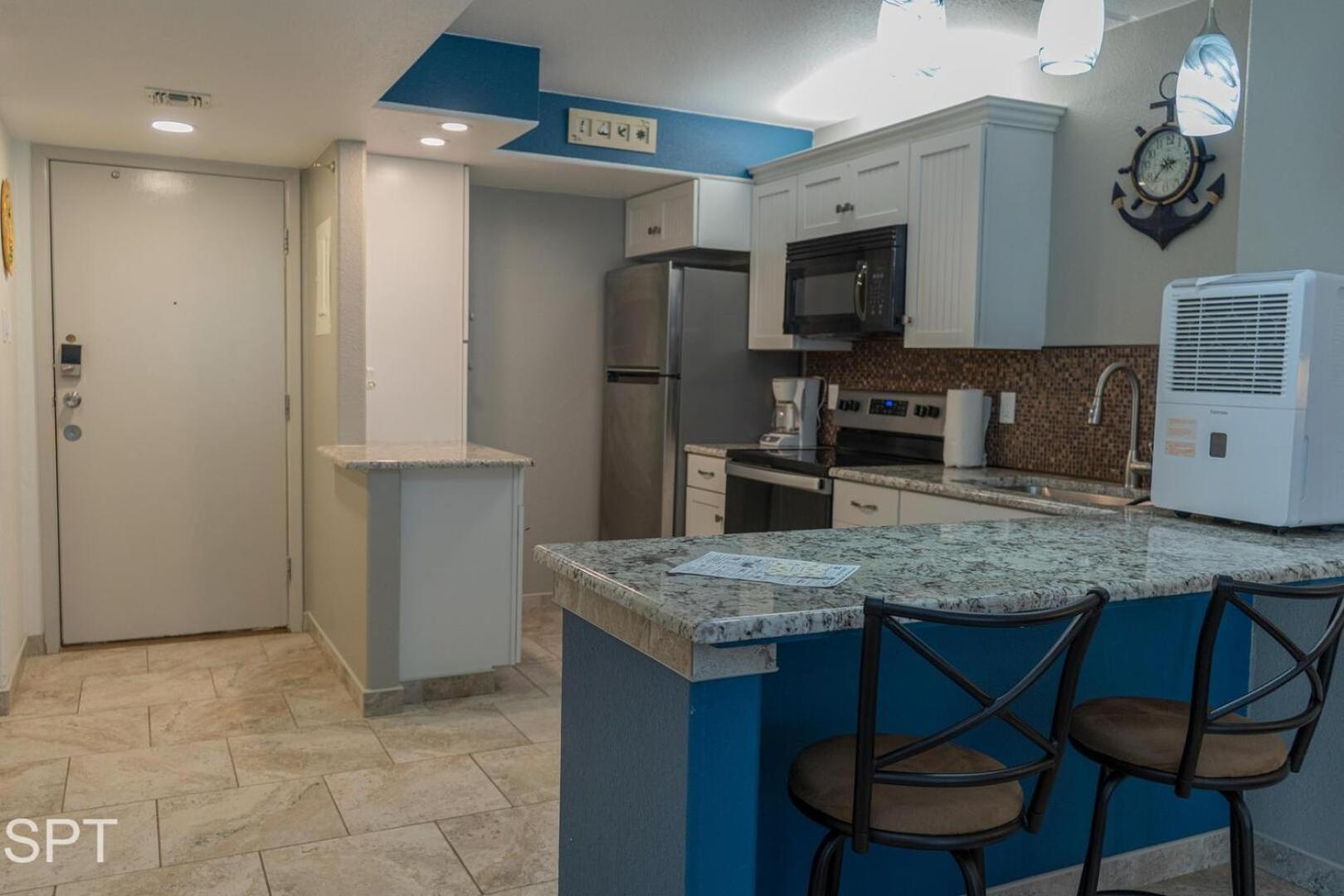 Luxe 1 Bedroom House With Pool - Gulfview Ii Unit 410
