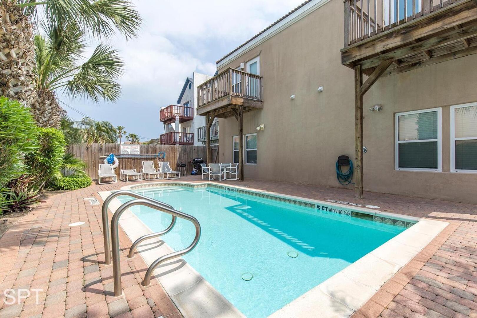 Dom's Retreat * South Padre Island