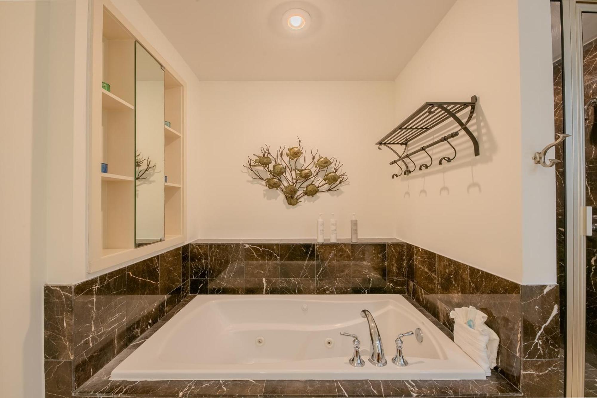 Apartment Sapphire Beachfront #1108