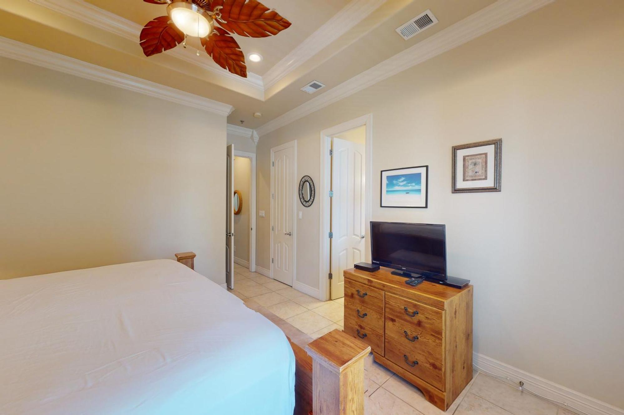 Prime Island Eacape Unit 3 Apartment *