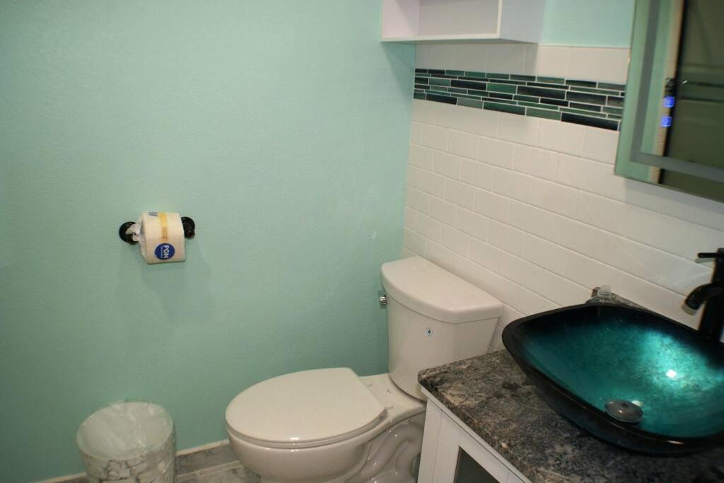 Aquarius#403 Beachfront With Ocean View
