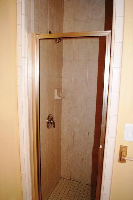 Apartment Esc 3 Luxurious 3 Minute Walk To Access