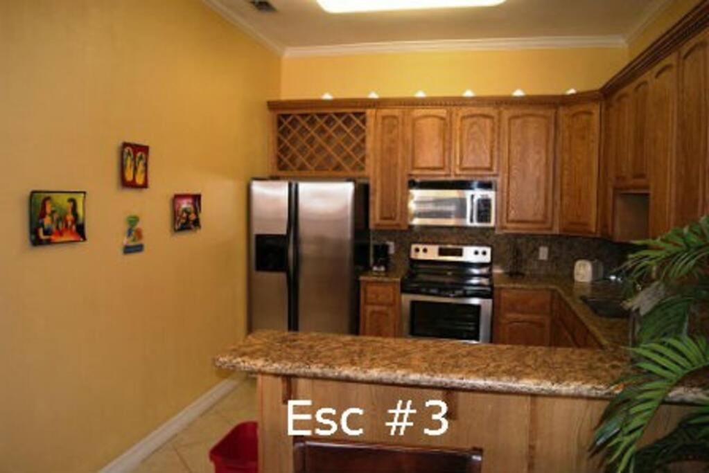 Apartment Esc 3 Luxurious 3 Minute Walk To Access South Padre Island