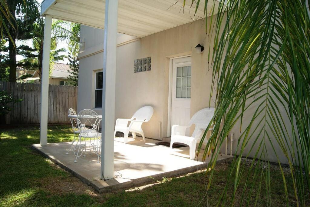 Cabos Ii #2 Mid-island 2-3 Minute To Walk Access * South Padre Island