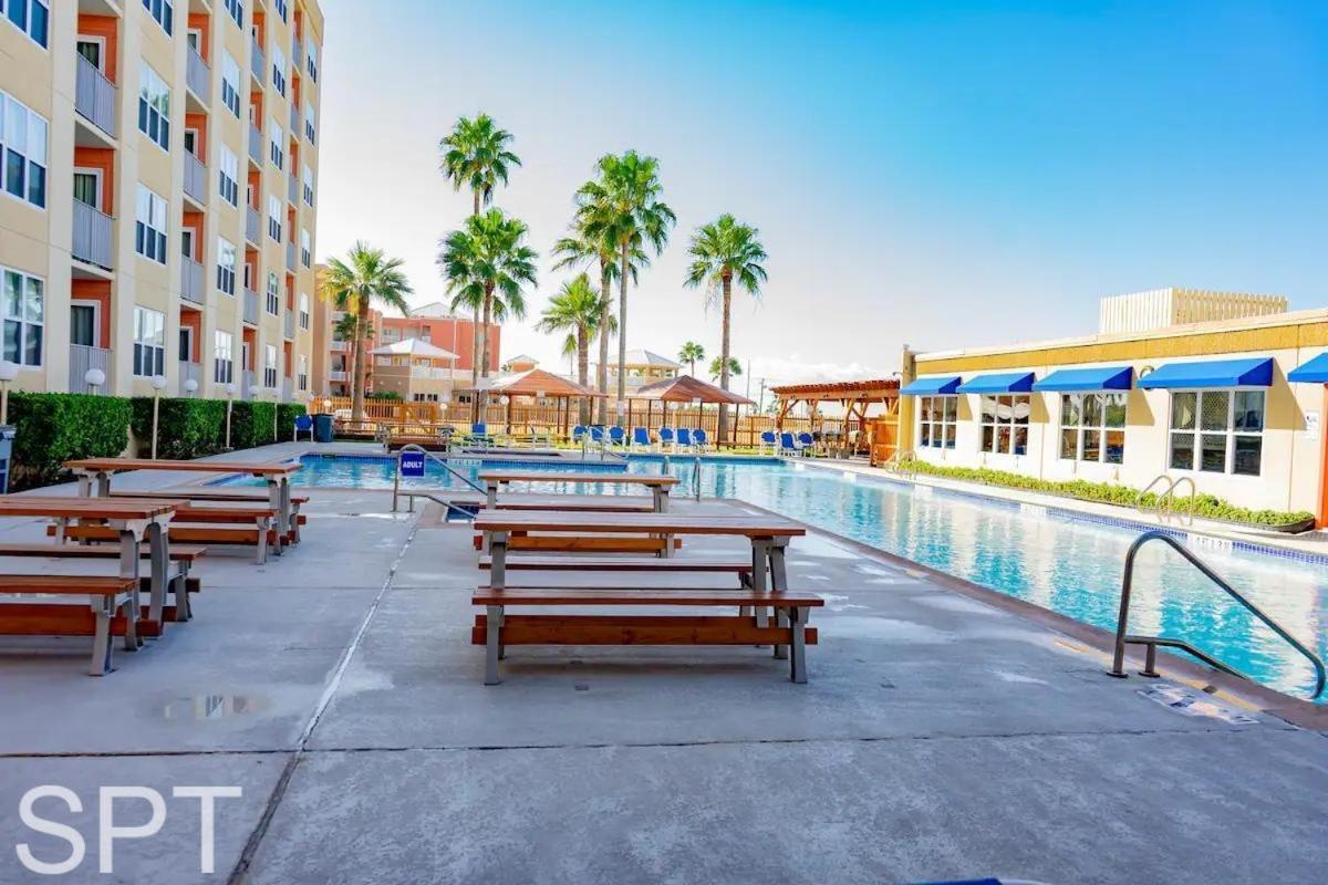 Access With Pool, Hot Tub Area & Bbq - Gulfview I - Unit 213 Apartment South Padre Island