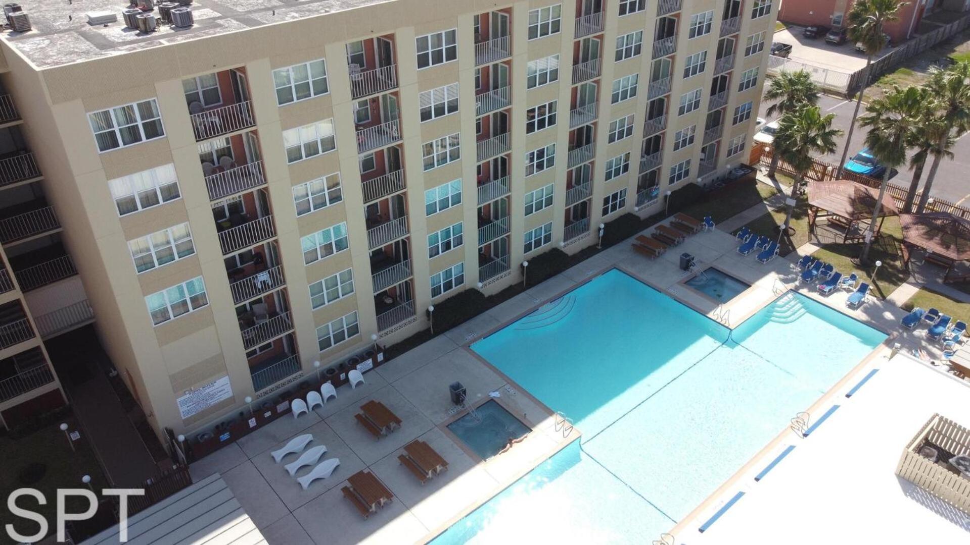 Access With Pool, Hot Tub Area & Bbq - Gulfview I - Unit 213 * South Padre Island