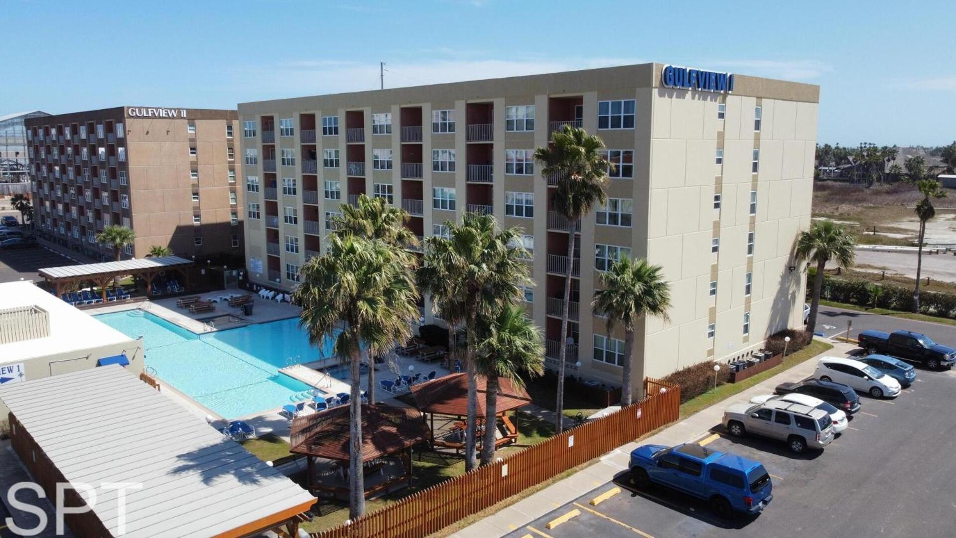 Access With Pool, Hot Tub Area & Bbq - Gulfview I - Unit 213 *