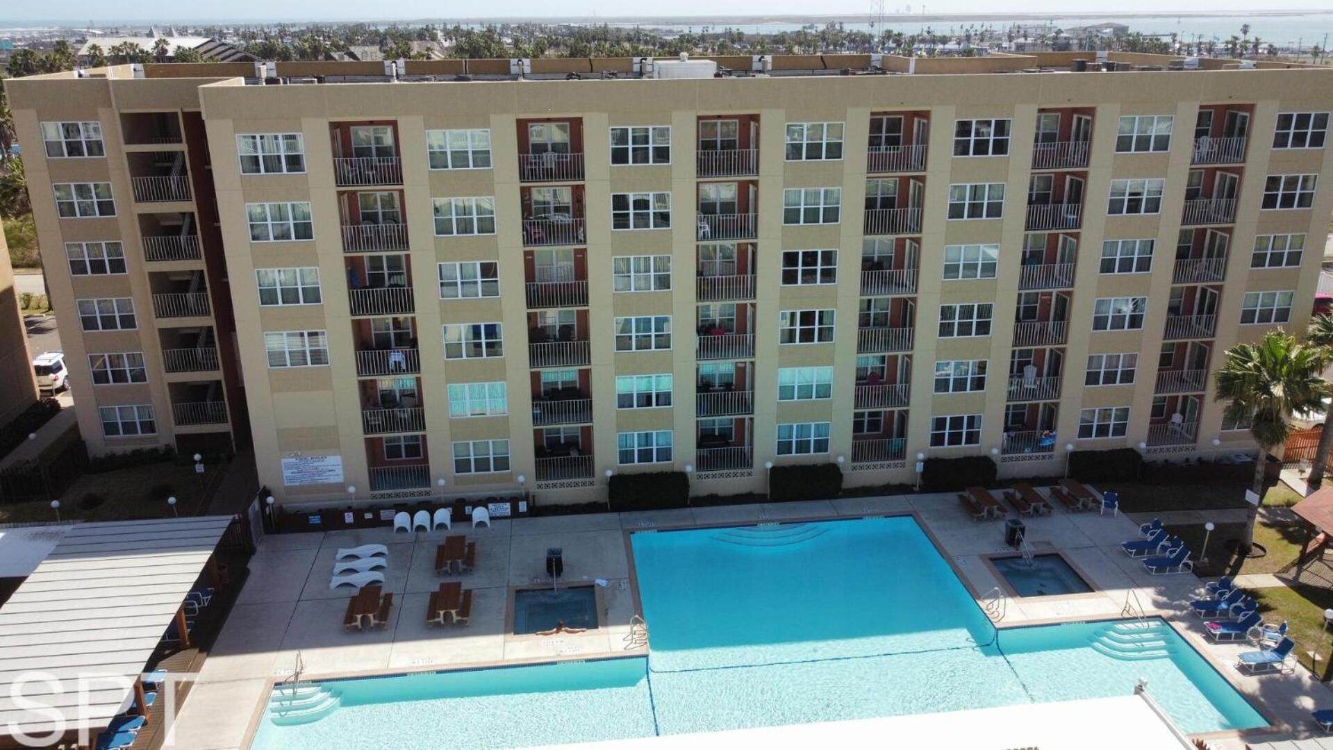 Apartment Access With Pool, Hot Tub Area & Bbq - Gulfview I - Unit 213 South Padre Island