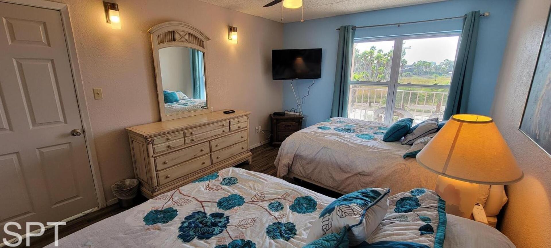 Access With Pool, Hot Tub Area & Bbq - Gulfview I - Unit 213 *