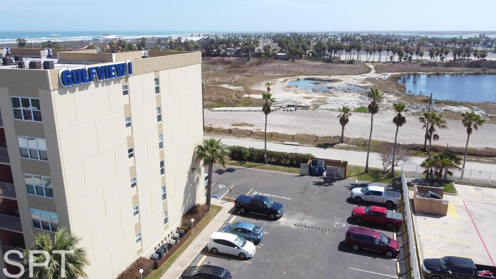 Access With Pool, Hot Tub Area & Bbq - Gulfview I - Unit 213