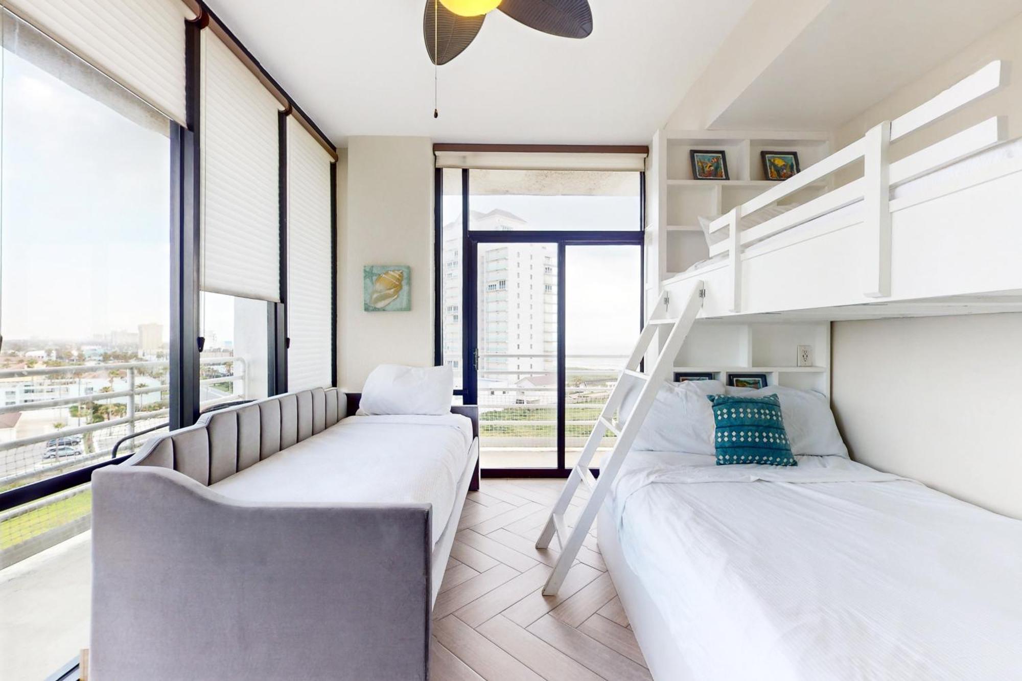 Sunchase Iv Ii Holiday home *