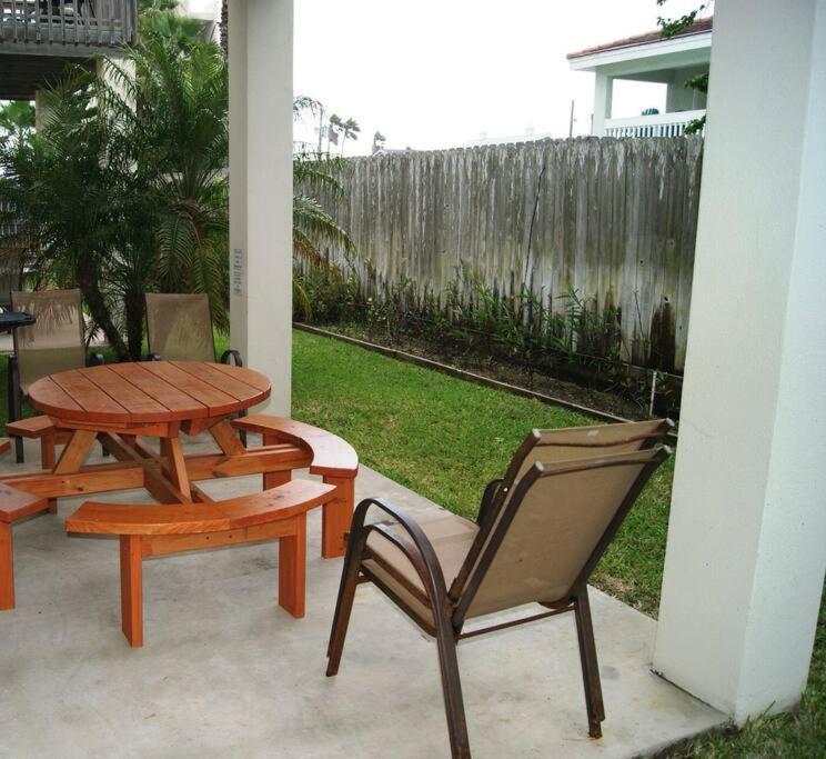 Sun Dancer #3 Mid Island 2 Minute Walk Access * South Padre Island