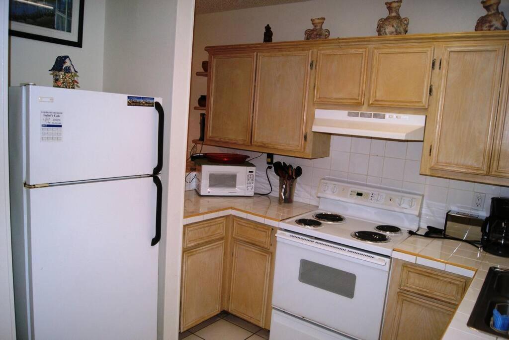 Apartment Palmas#12 Close To Entertainment District, Access