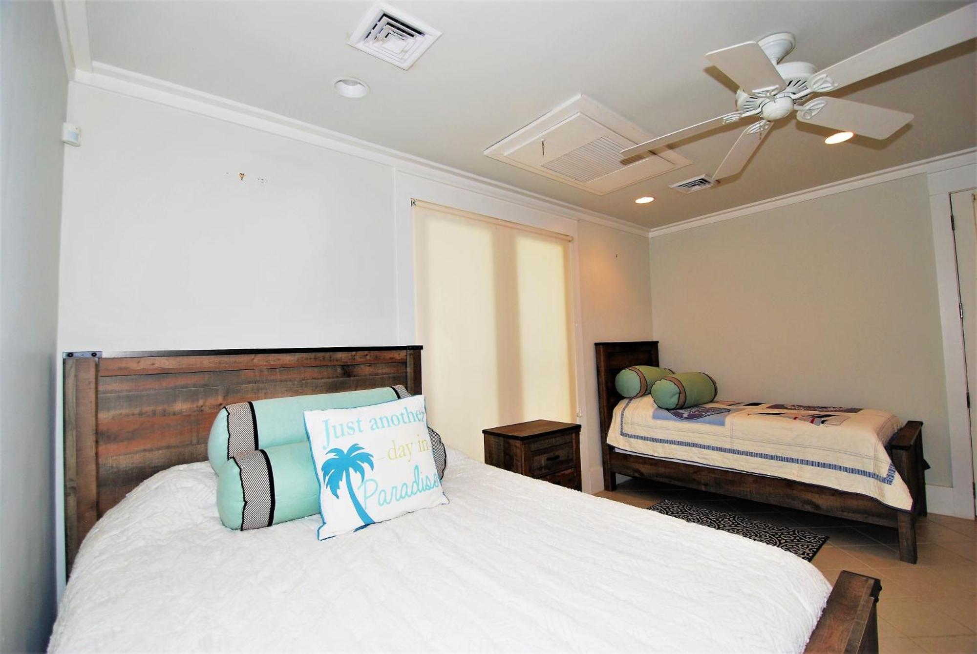 Sea Hawk - Private House With Pool & Hot Tub Holiday home