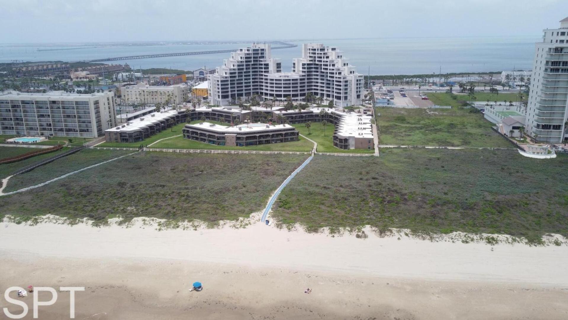 2-level Beachfront Luxury - Sunchase Iv - 326 South Padre Island