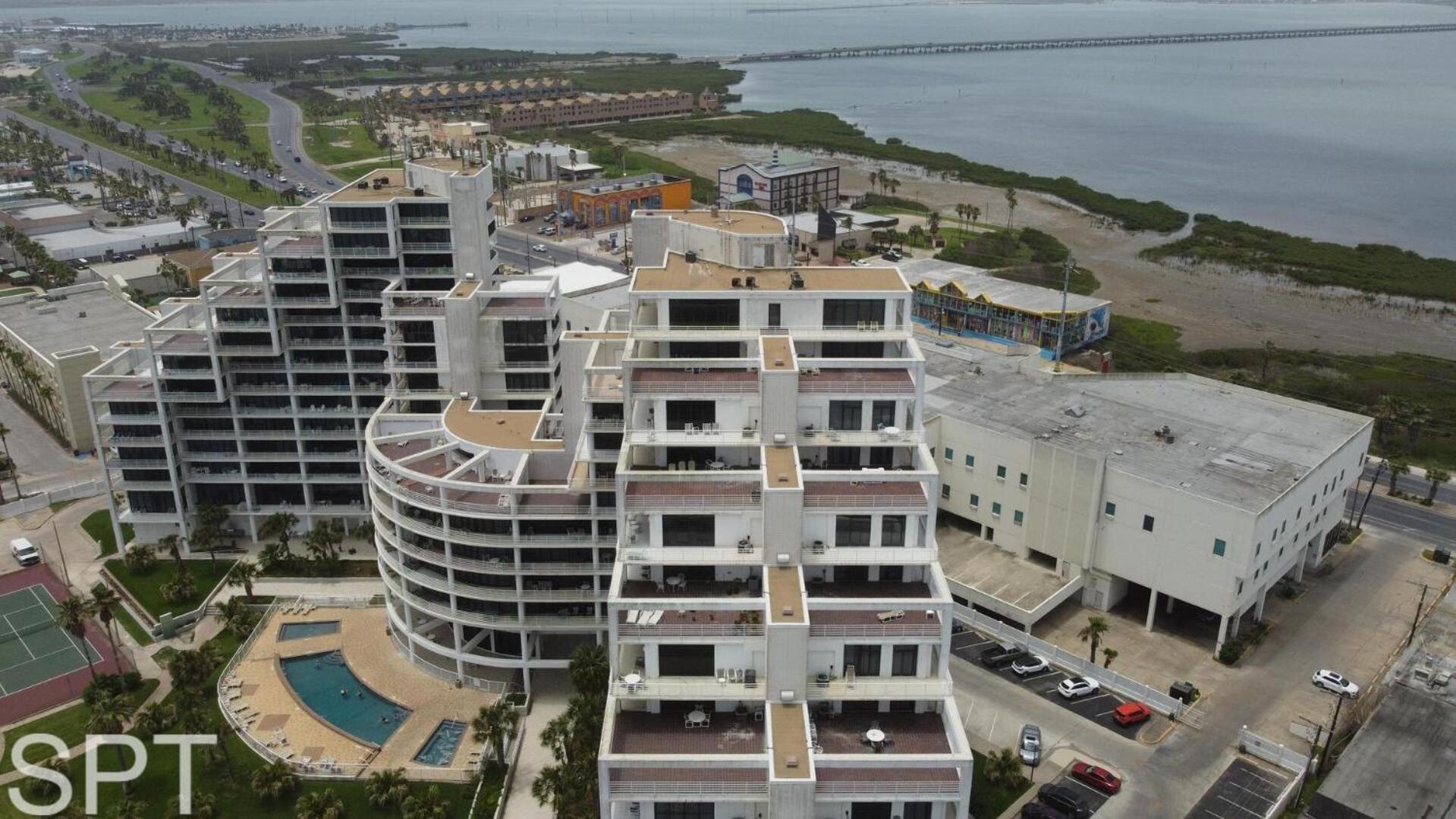 Apartment 2-level Beachfront Luxury - Sunchase Iv - 326 South Padre Island