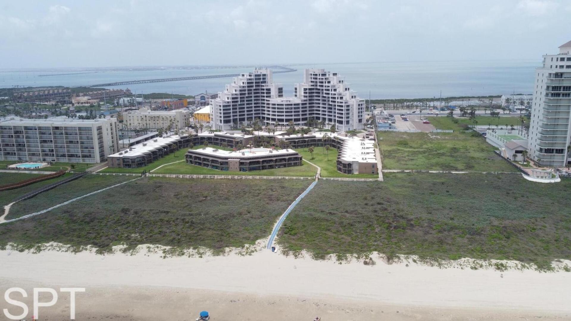 2-level Beachfront Luxury - Sunchase Iv - 326 South Padre Island