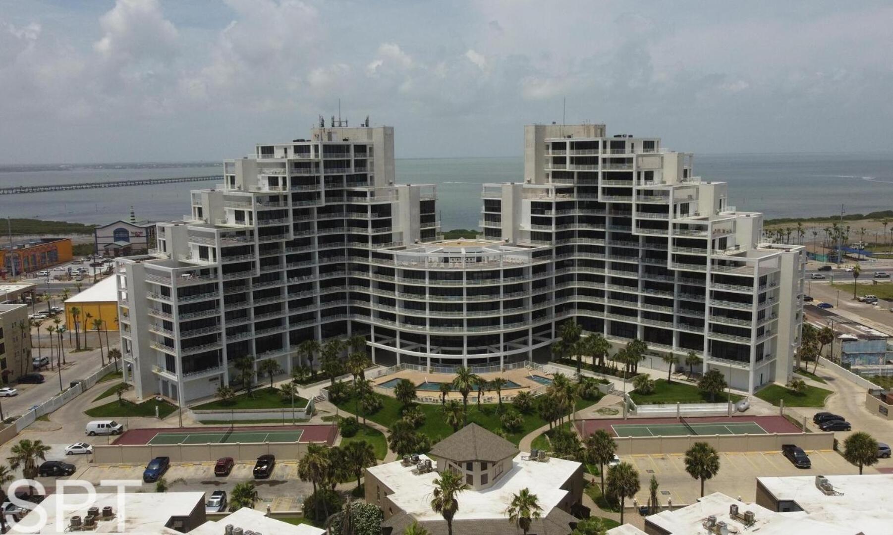 2-level Beachfront Luxury - Sunchase Iv - 326 Apartment South Padre Island
