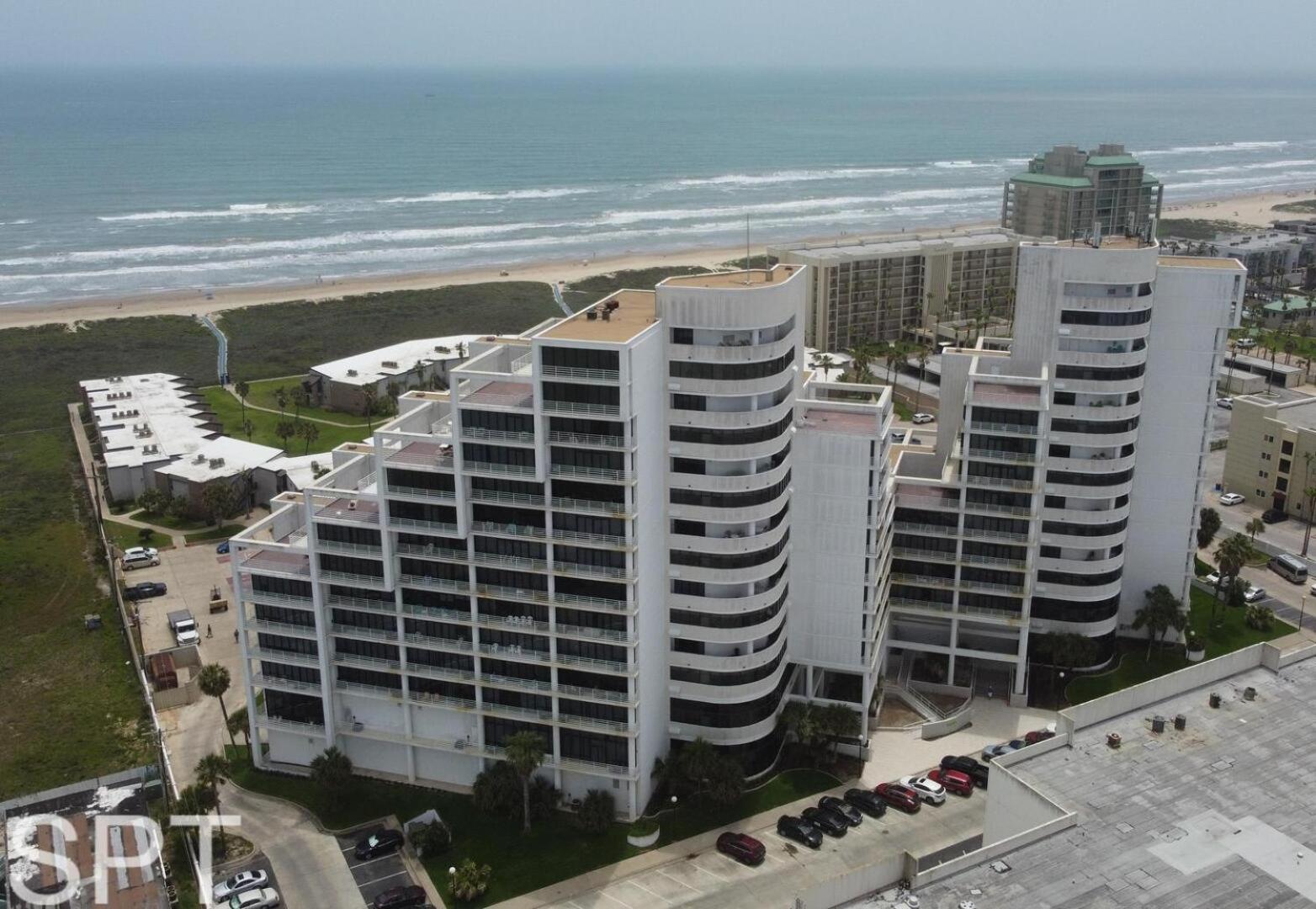 2-level Beachfront Luxury - Sunchase Iv - 326 Apartment *