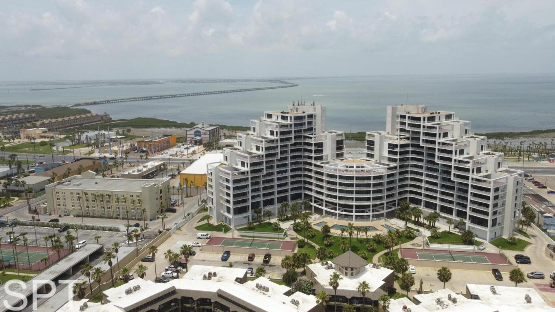 Apartment 2-level Beachfront Luxury - Sunchase Iv - 326 *