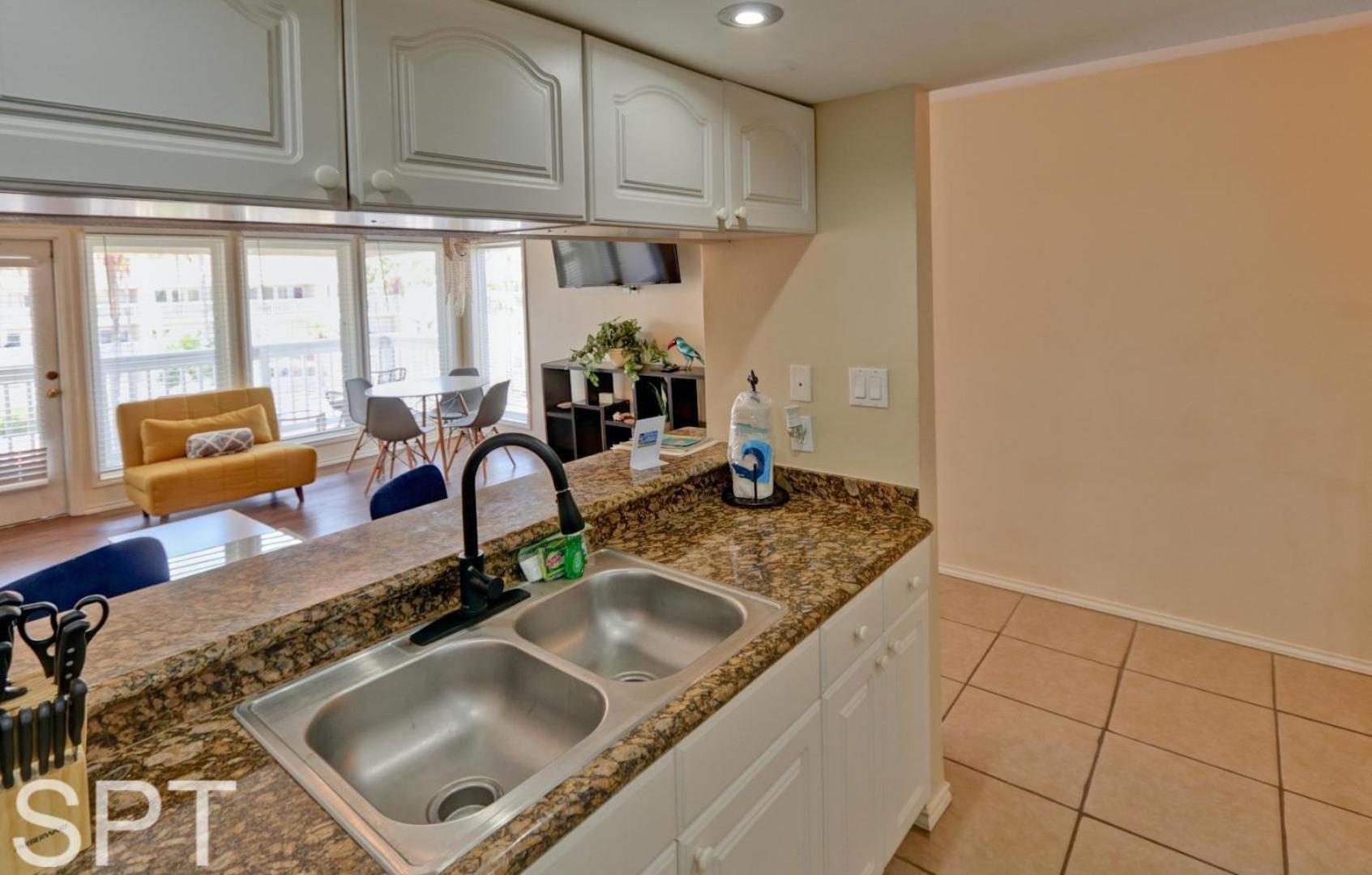 Gulfpoint 1302 Apartment *