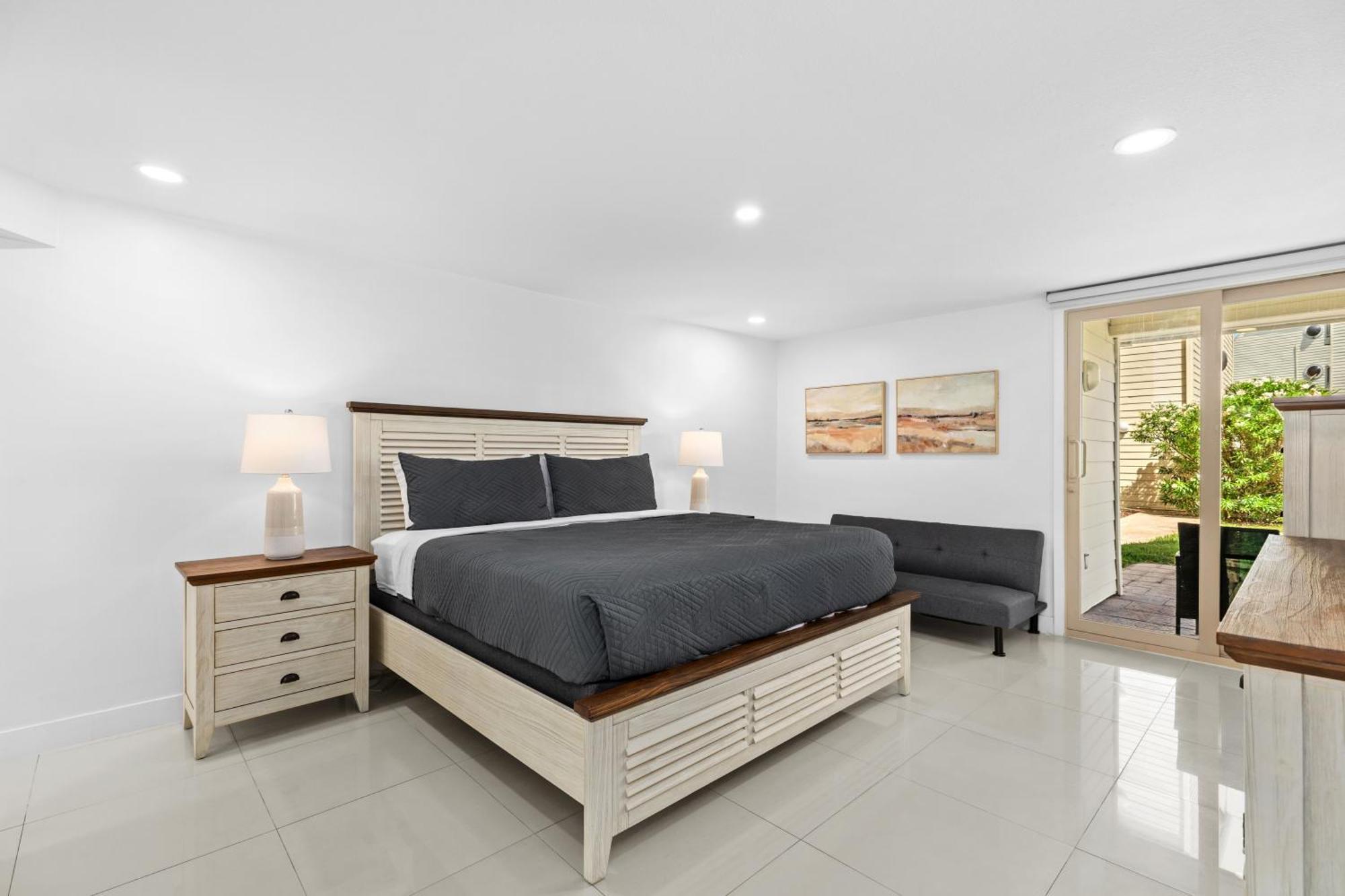 Holiday home Ground Level Pet-friendly Seconds From Beach South Padre Island