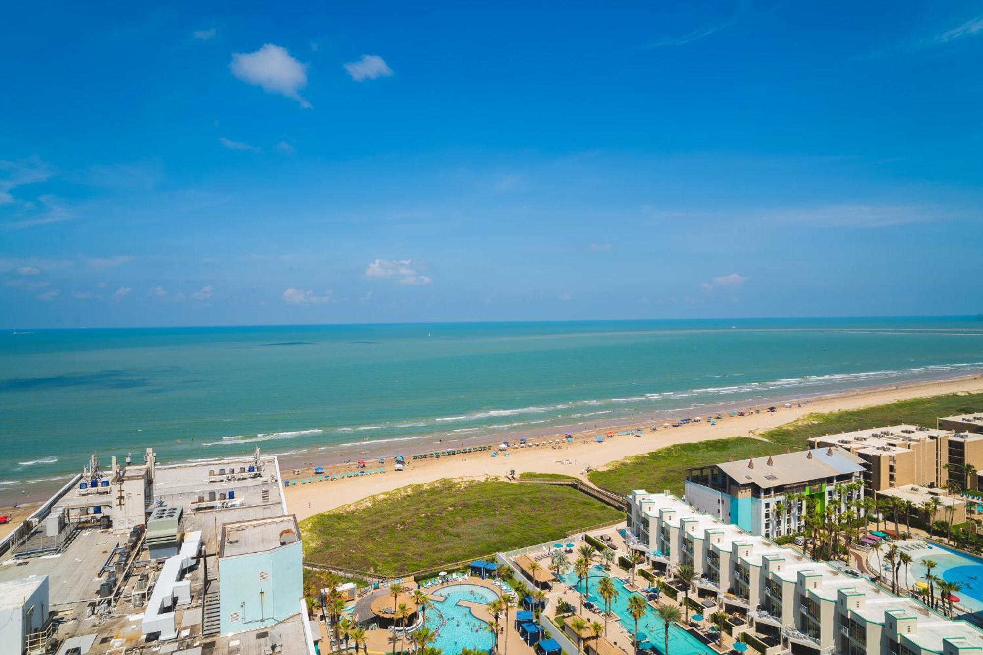 Apartment 1901 Sapphire Beachfront 3 Bedroom *