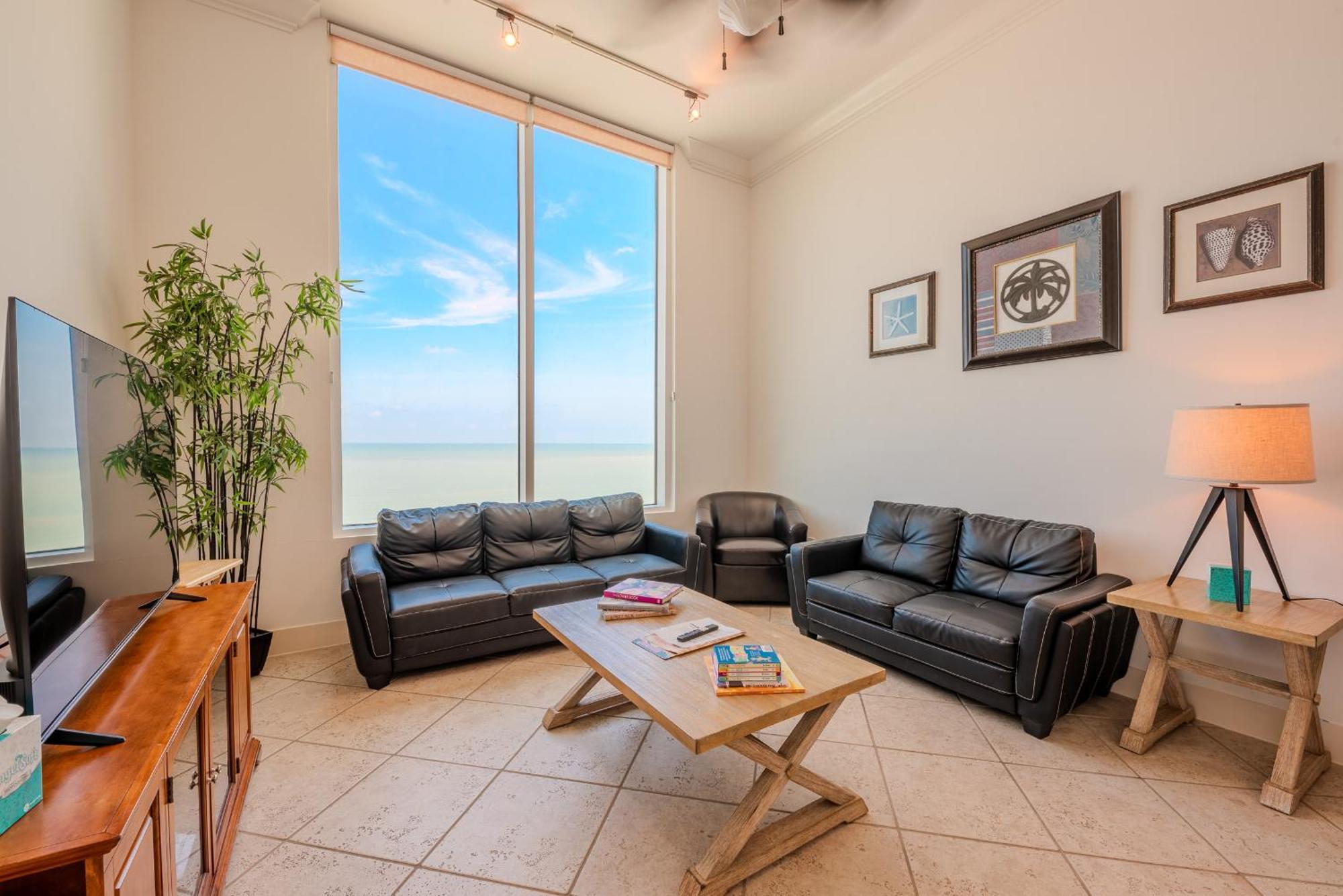 Apartment 1901 Sapphire Beachfront 3 Bedroom South Padre Island