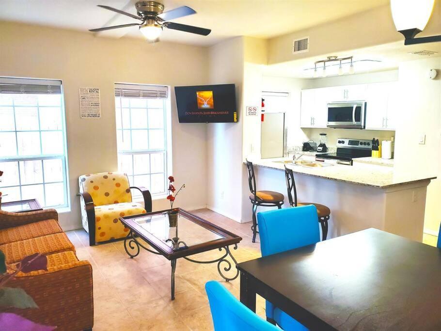 Sun Ray #1a - Pet Friendly, 3min Walk To Beach Apartment *
