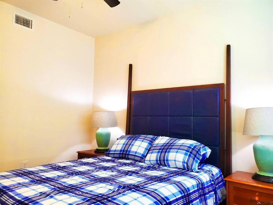 Sun Ray #1a - Pet Friendly, 3min Walk To Beach *