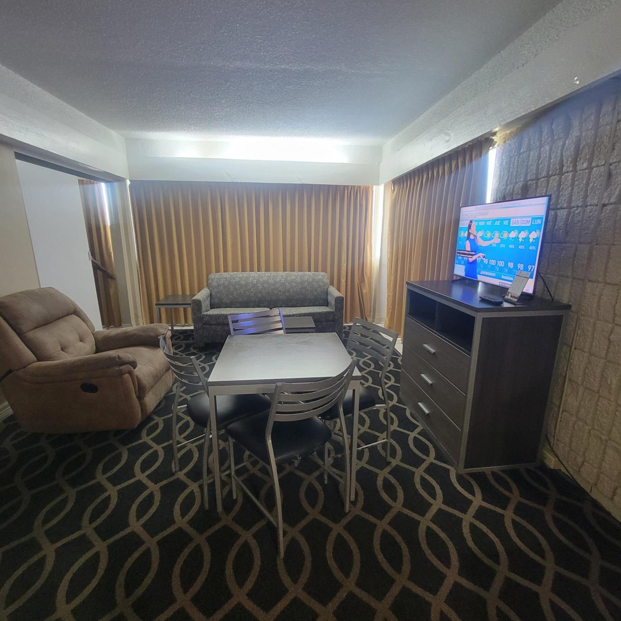 Hotel Padre South On The 2*