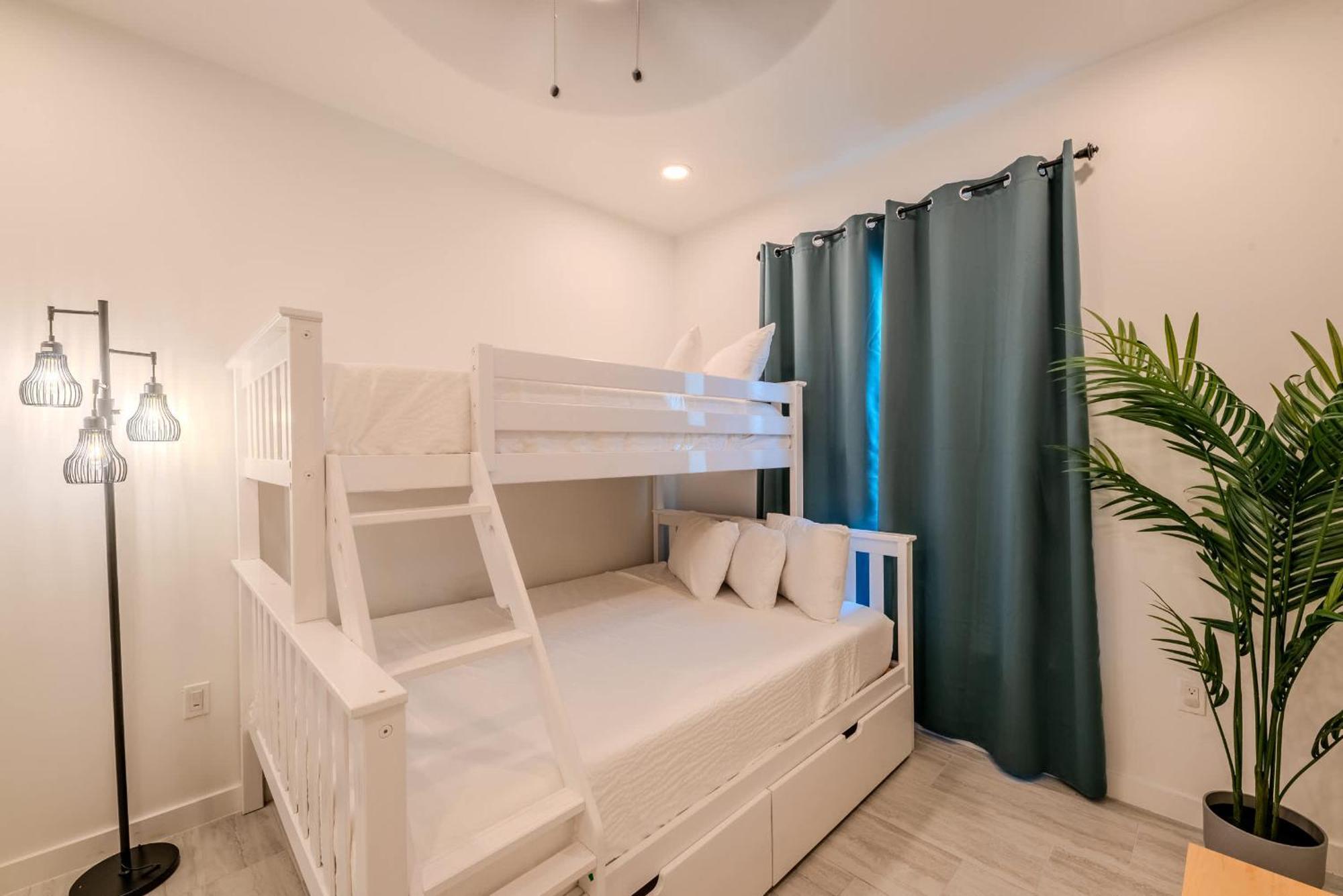 Apartment Marisol 101 *