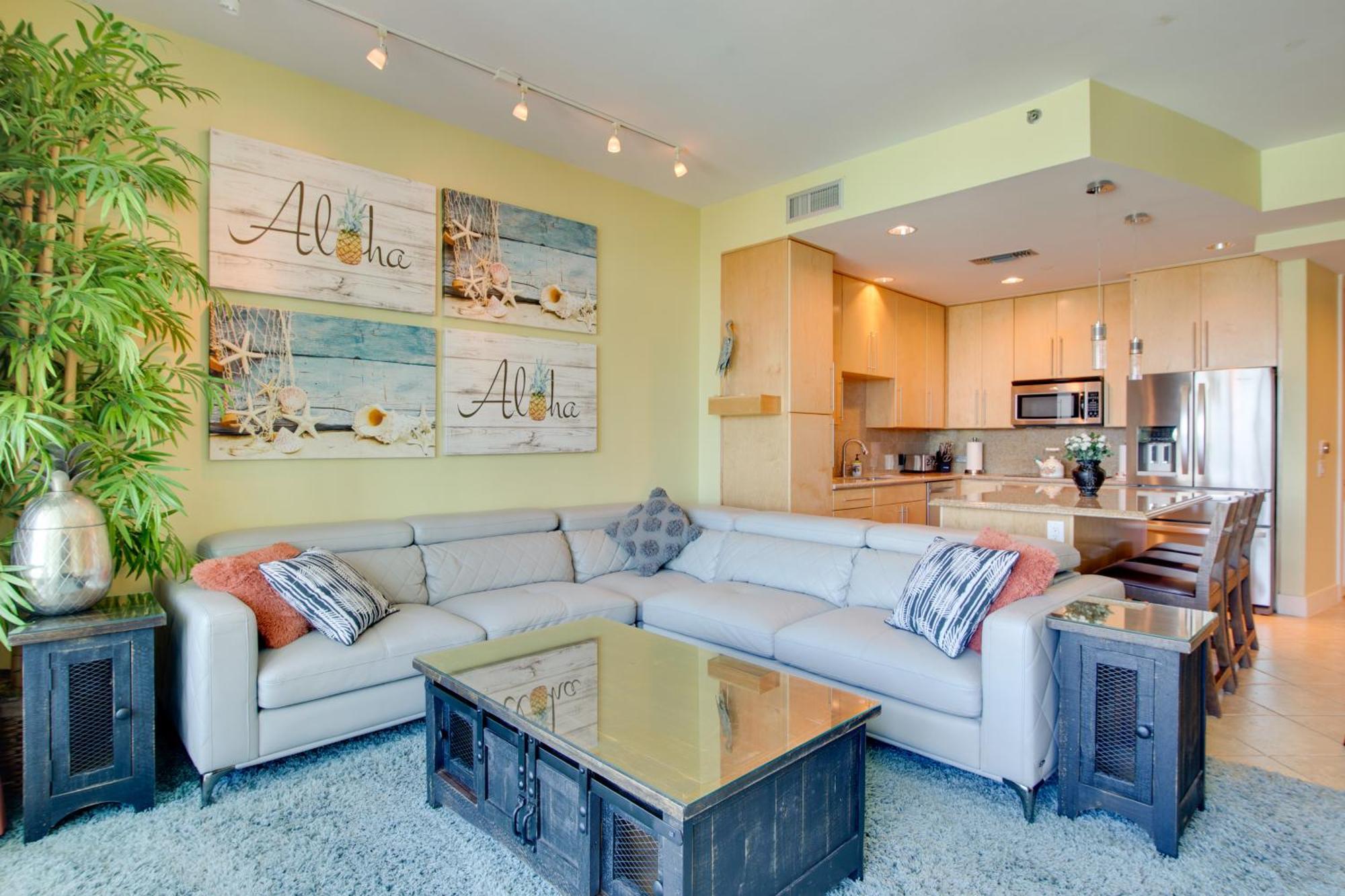 Apartment - Walk To The Beach! *