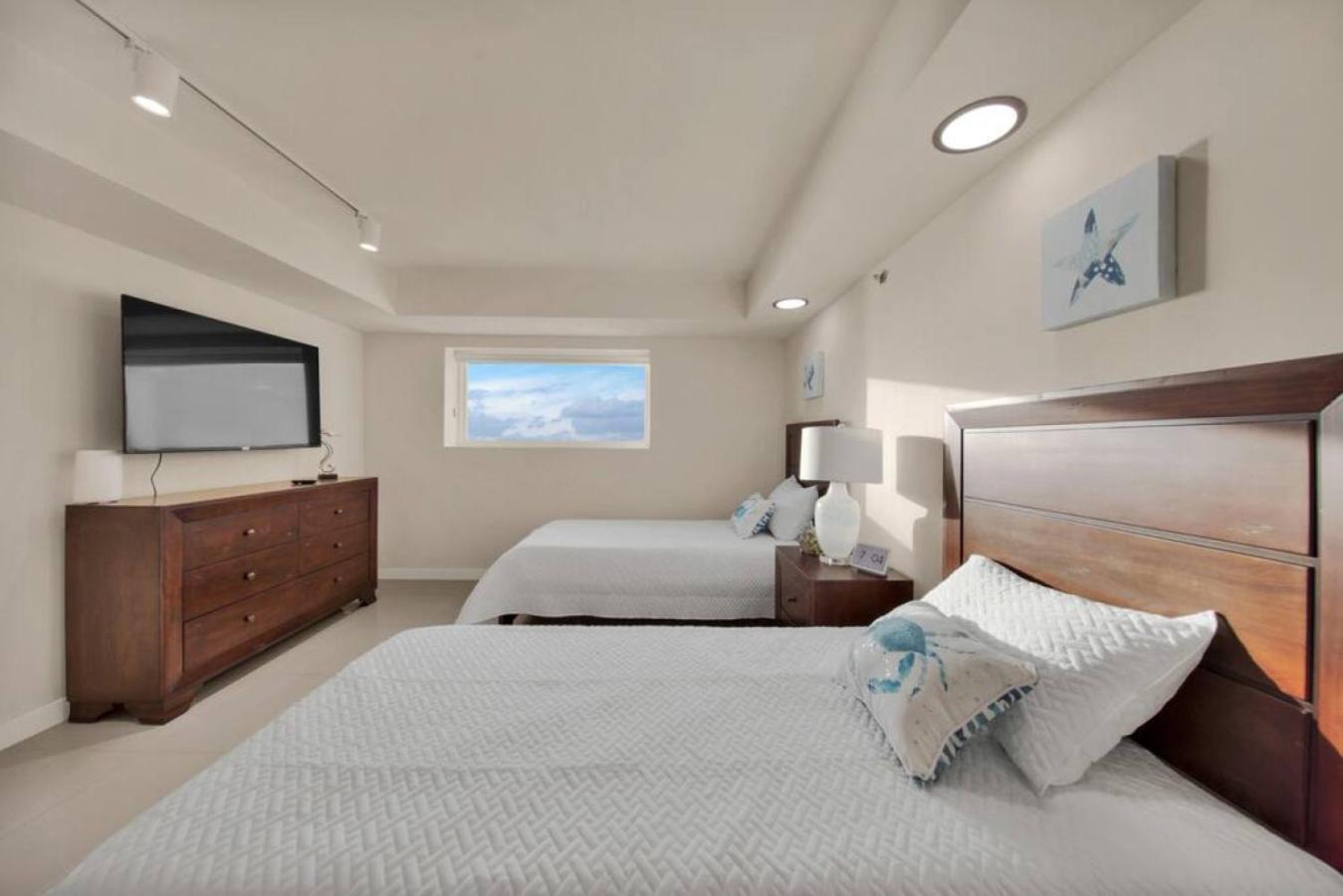 Luxury Beachfront With Amazing Sunset Views * South Padre Island