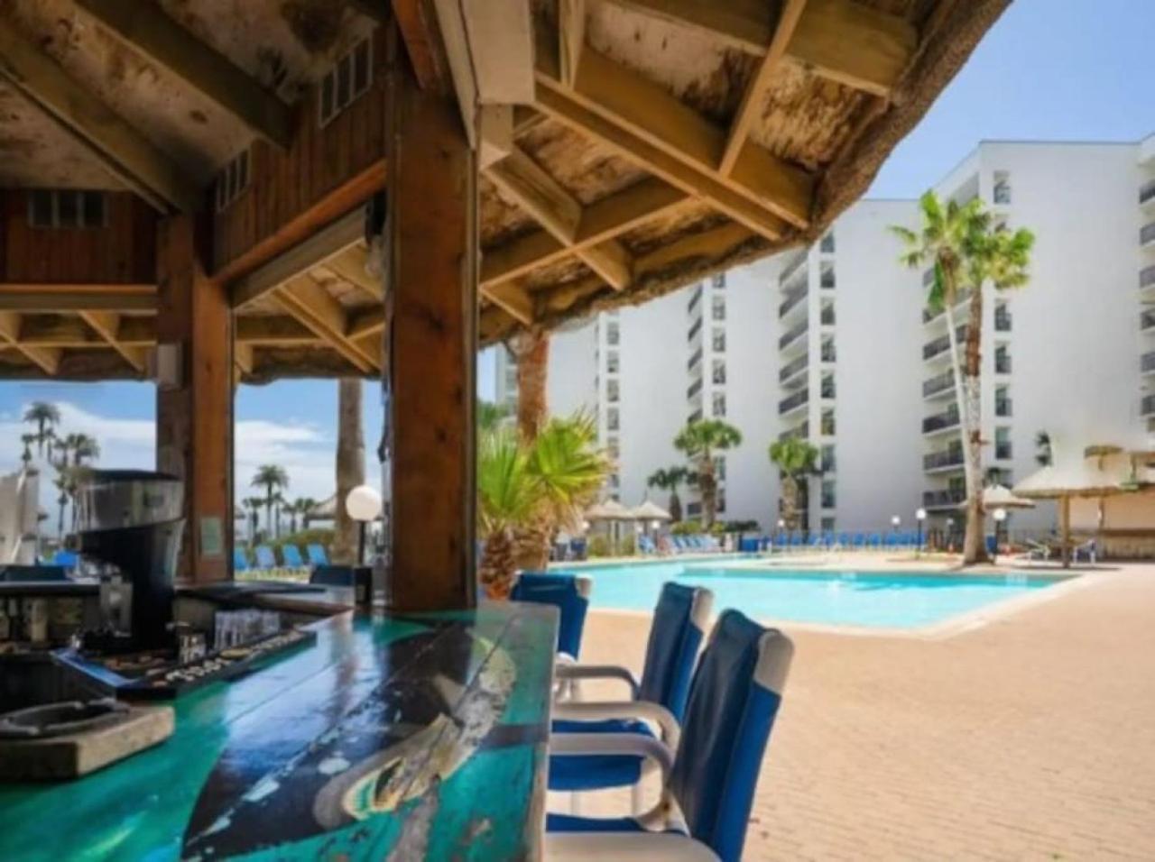 Ground Floor Beachfront 2 Steps From Amenities Iv South Padre Island