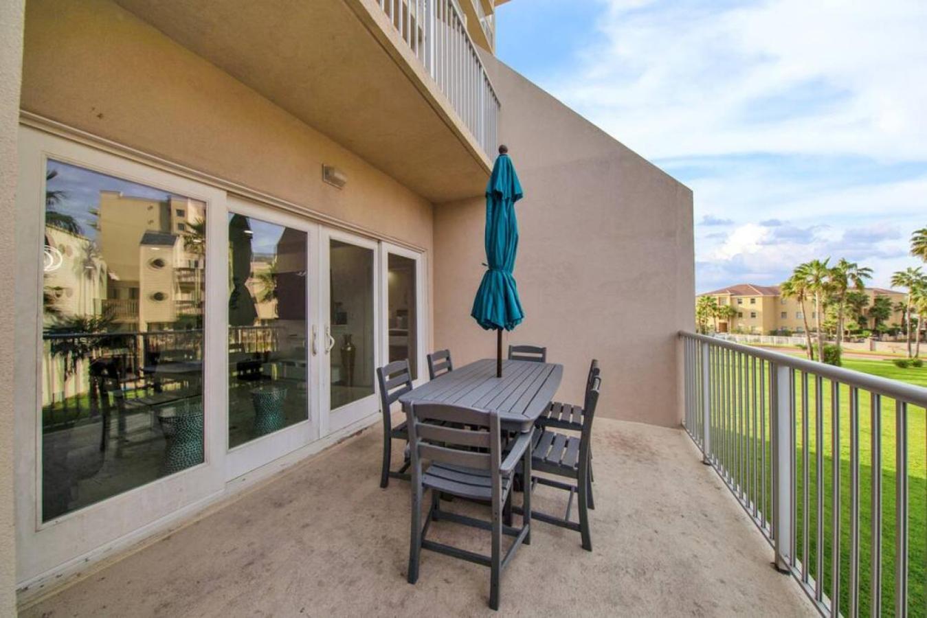 Holiday home Relax Luxury Beachfront With Amazing Terrace *