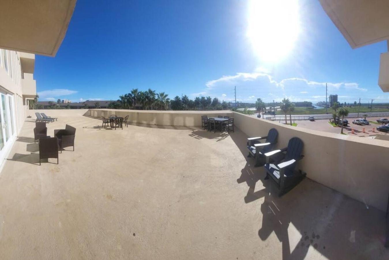 Luxury Beachfront With Amazing Sunset Views Holiday home South Padre Island
