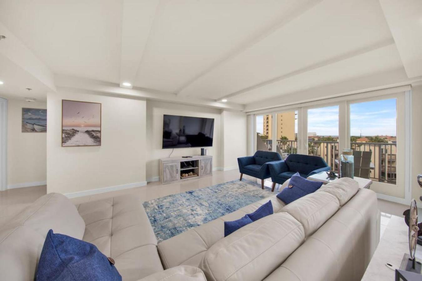 Amazing 5th Floor Beachfront Wonderful Views Holiday home South Padre Island