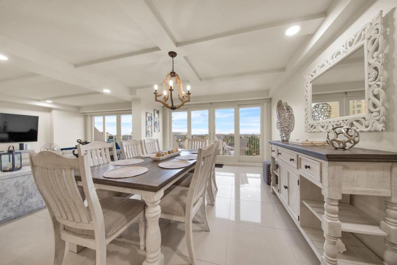 Amazing 5th Floor Beachfront Wonderful Views
