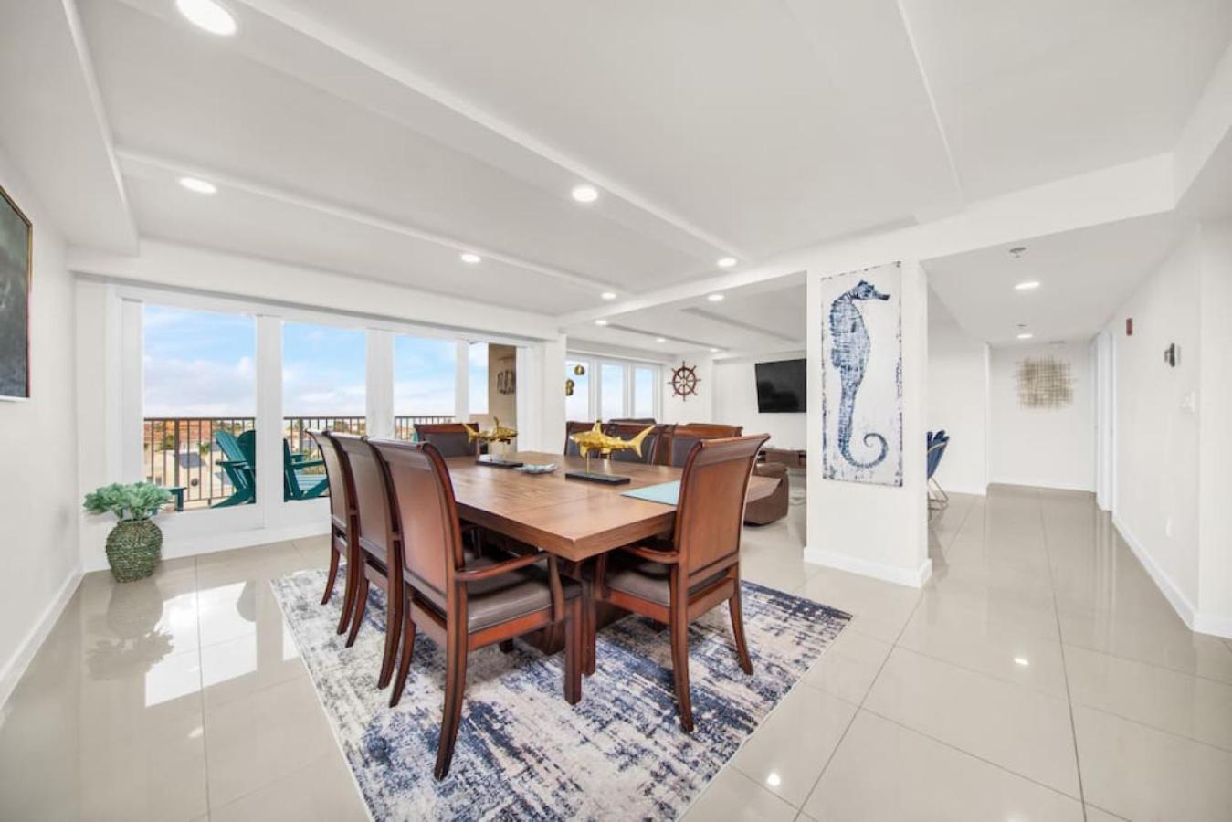 Luxury 6th Floor Beachfront Amazing Views *