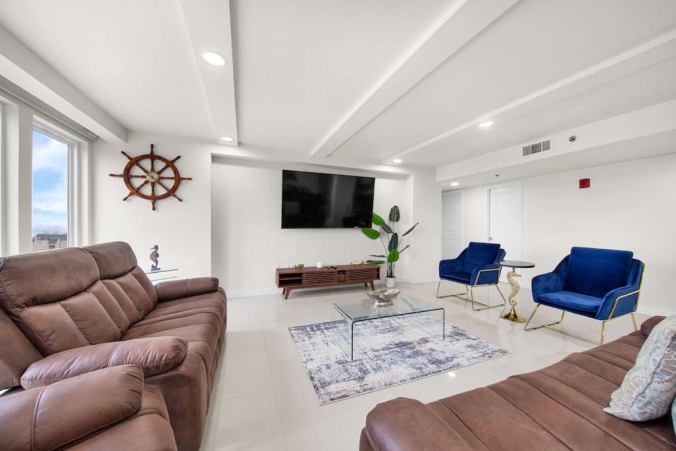 Luxury 6th Floor Beachfront Amazing Views Holiday home *