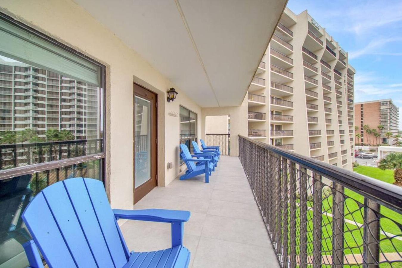 Holiday home Amazing Saida Beachfront 2 Steps From Amenities