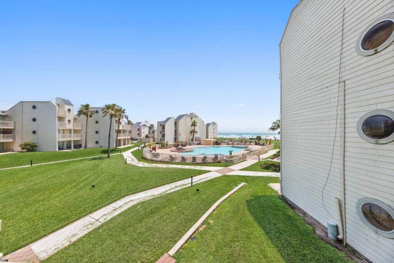 Apartment Amazing View Bahiamar Beachfront