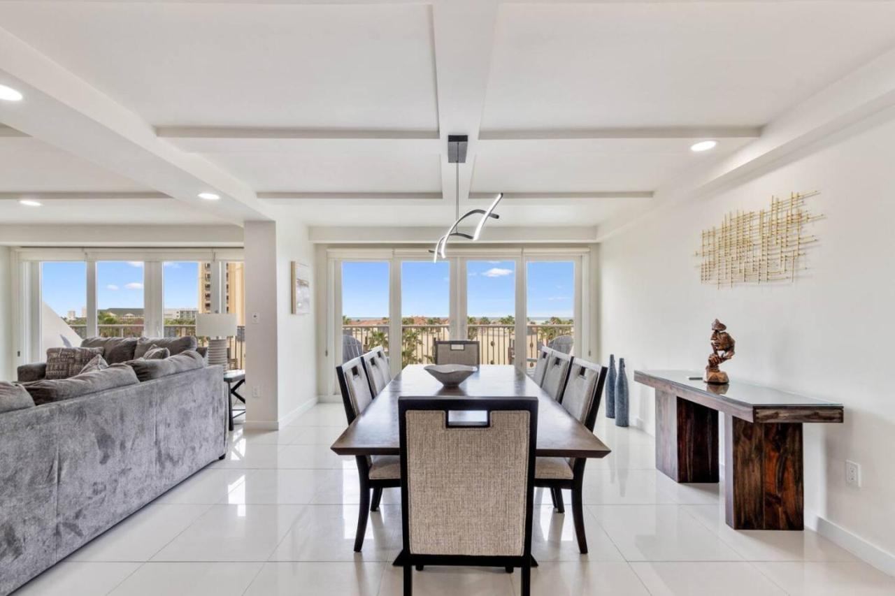 Solare Towers Beachfront Bliss And Relax *
