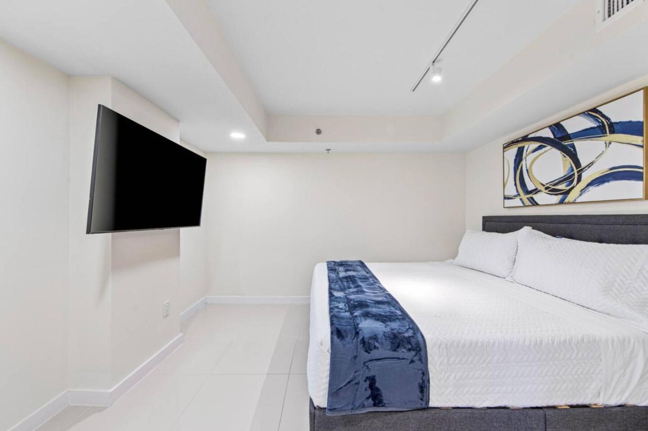 Solare Towers Beachfront Bliss And Relax *