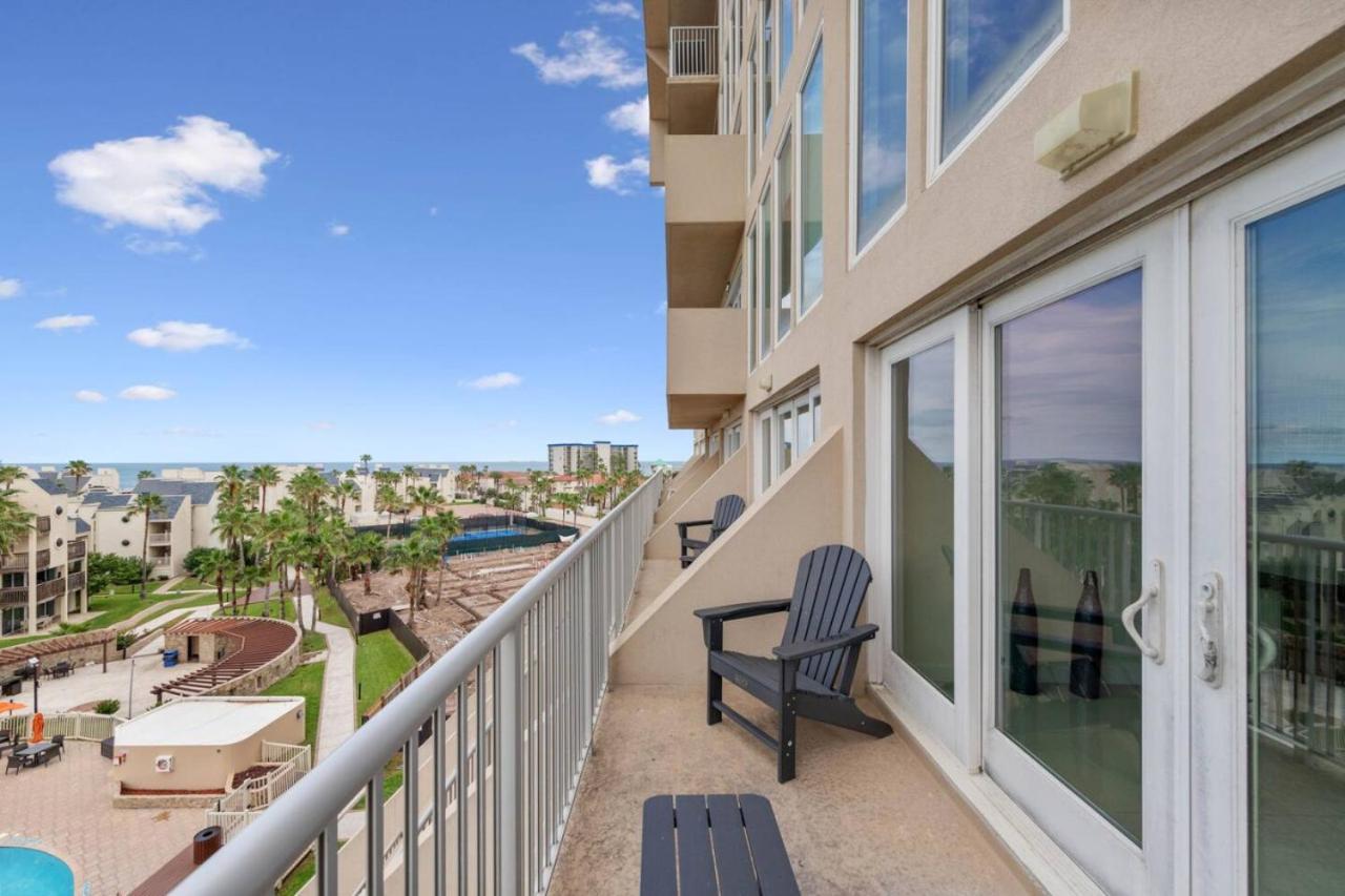 Solare Towers Beachfront Bliss And Relax Apartment *
