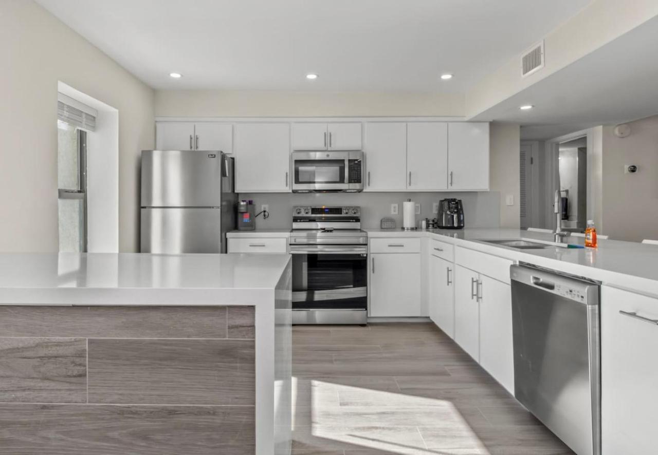 Apartment Saida Beachfront Oceanview Charm South Padre Island